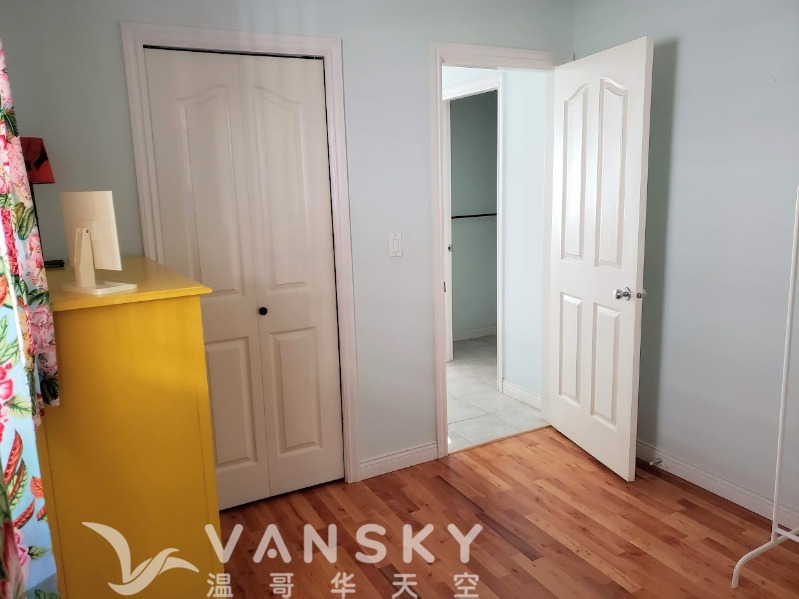 250316232626_bedroom 2.jpg